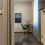 Golden View Holidays Apartment *