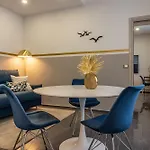 Golden View Holidays Apartment