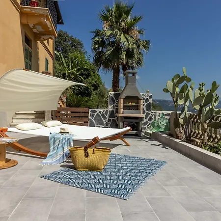 Golden View Holidays