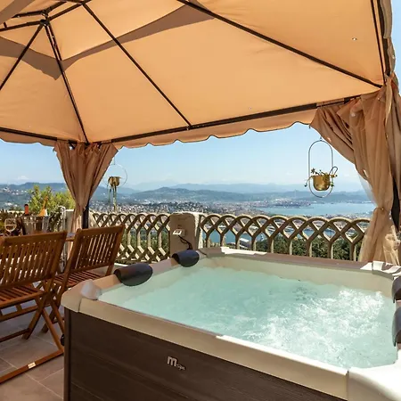 Golden View Holidays Apartment La Spezia