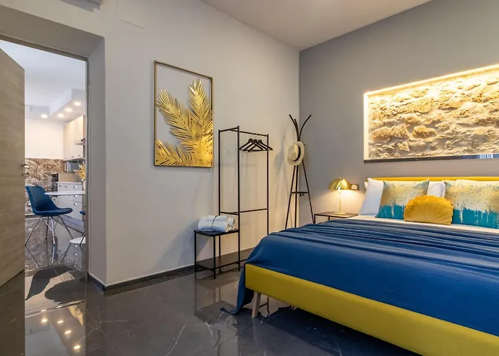 Golden View Holidays * La Spezia